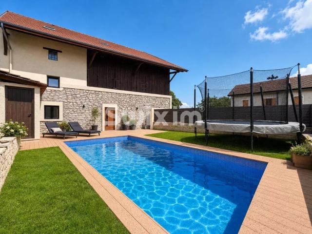 Maison 7 pièces 198 m²