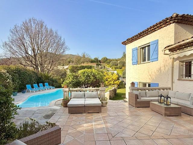 Maison 7 pièces 197 m²
