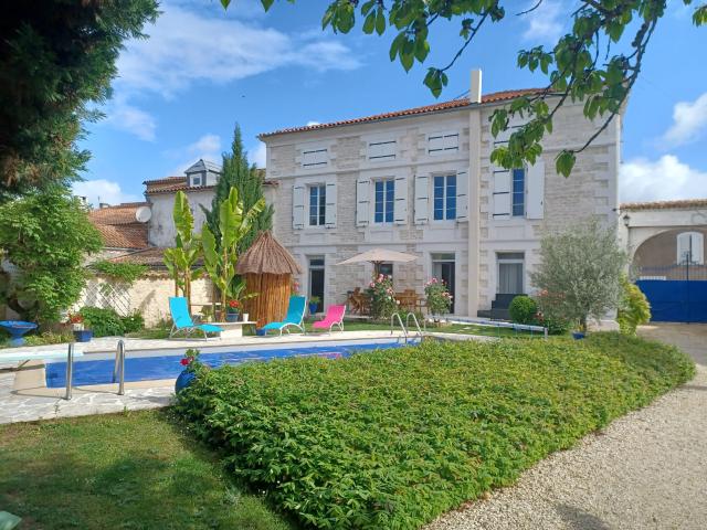 Maison 7 pièces 198 m²