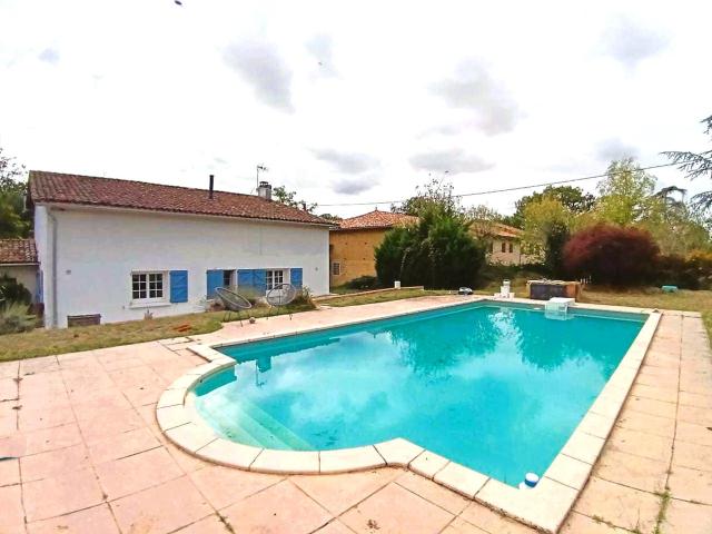 Maison 7 pièces 198 m²