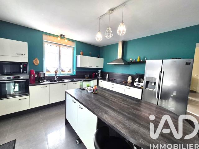 Maison 7 pièces 199 m²