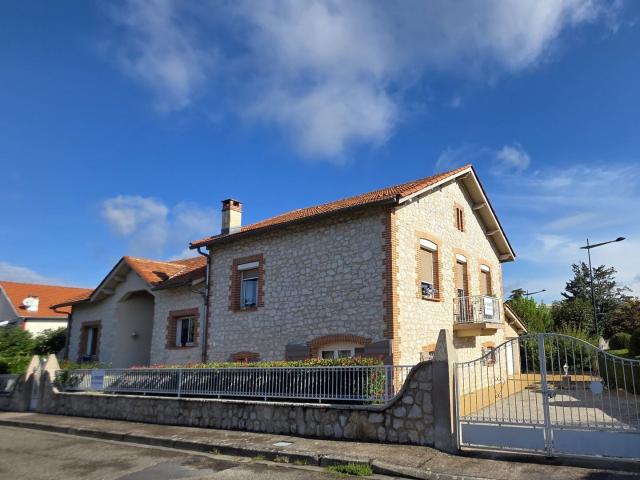 Maison 7 pièces 199 m²