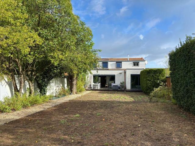 Maison 7 pièces 199 m²