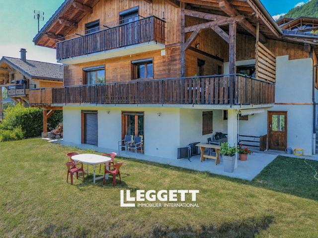Maison 7 pièces 199 m²