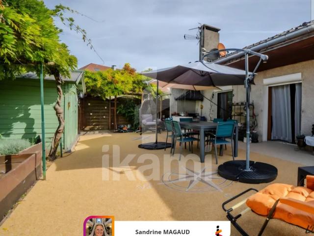 Maison 7 pièces 199 m²