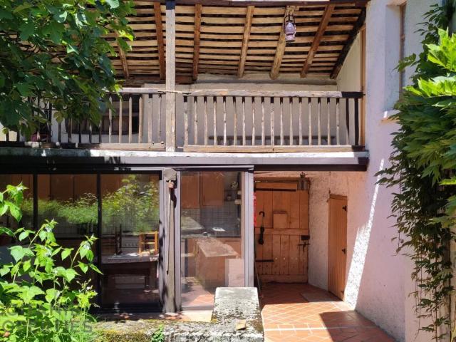 Maison 7 pièces 199 m²