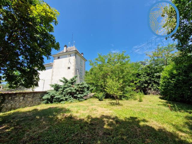 Maison 7 pièces 190 m²