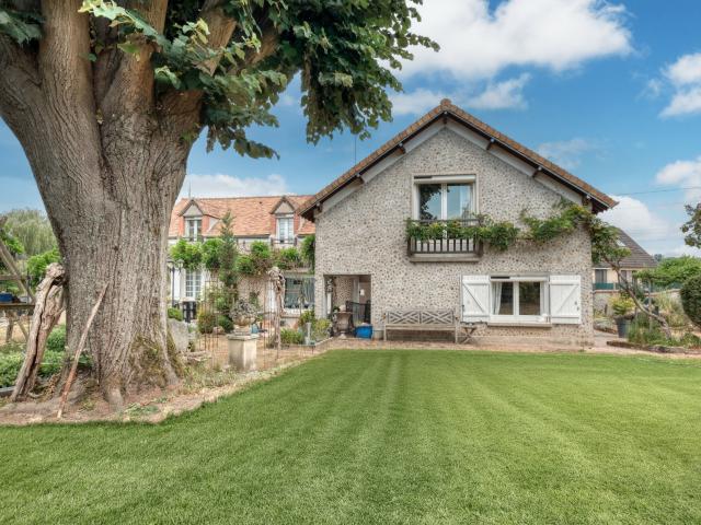 Maison 7 pièces 190 m²