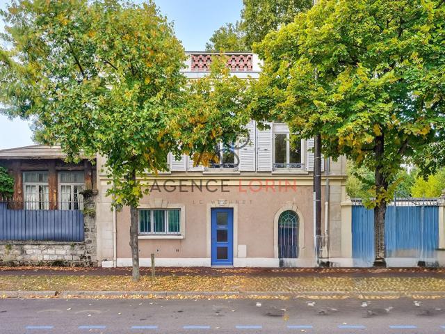 Maison 7 pièces 190 m²