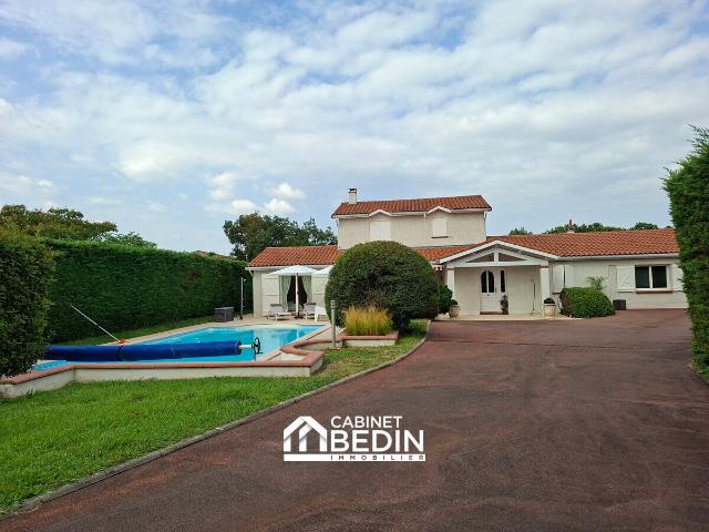 Maison 7 pièces 190 m²