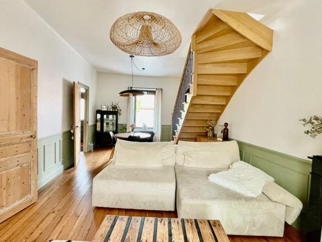 Maison 7 pièces 190 m²