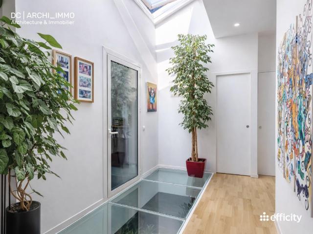 Maison 7 pièces 190 m²