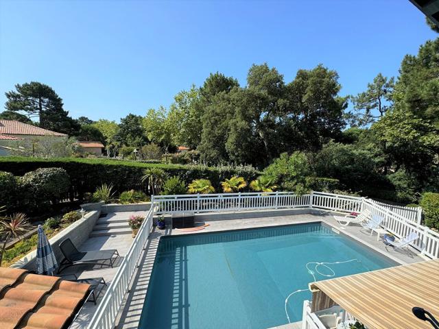 Maison 7 pièces 190 m²