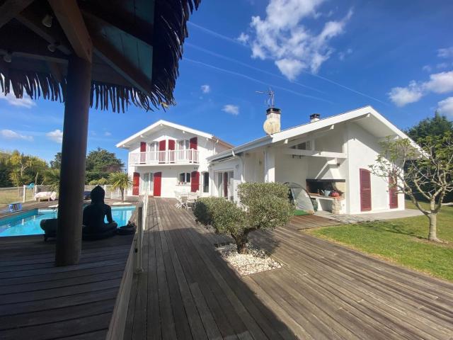 Maison 7 pièces 190 m²