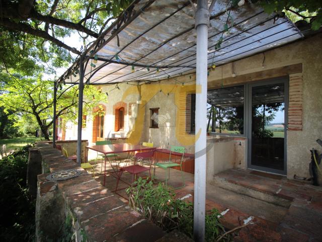 Maison 7 pièces 190 m²