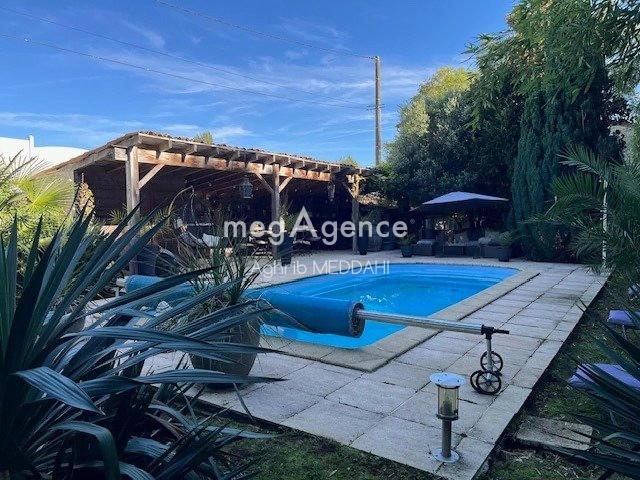 Maison 7 pièces 190 m²