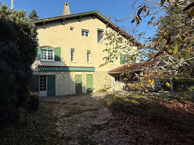 Maison 7 pièces 190 m²