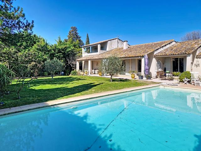 Maison 7 pièces 190 m²