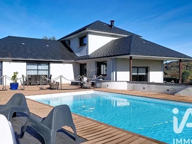 Maison 7 pièces 190 m²