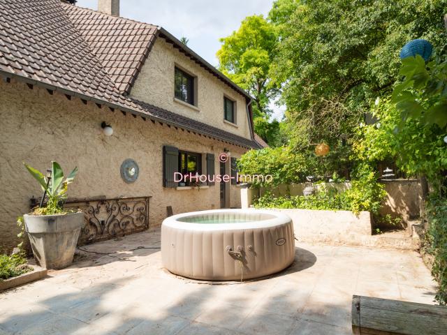 Maison 7 pièces 190 m²