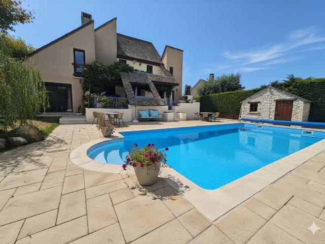 Maison 7 pièces 190 m²