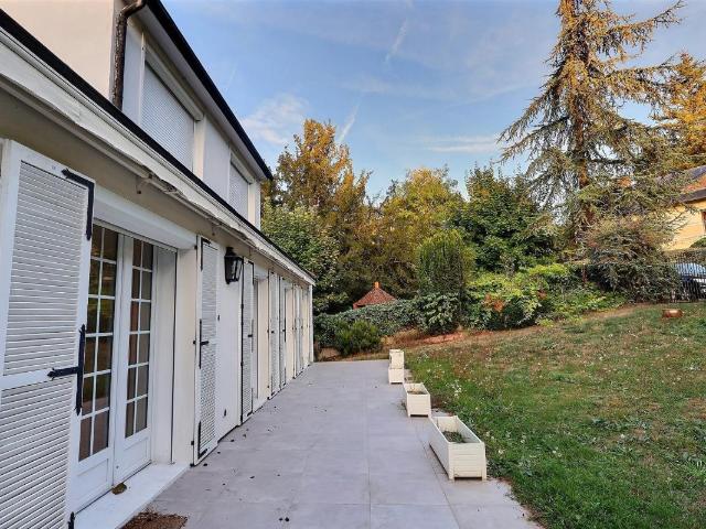 Maison 7 pièces 190 m²