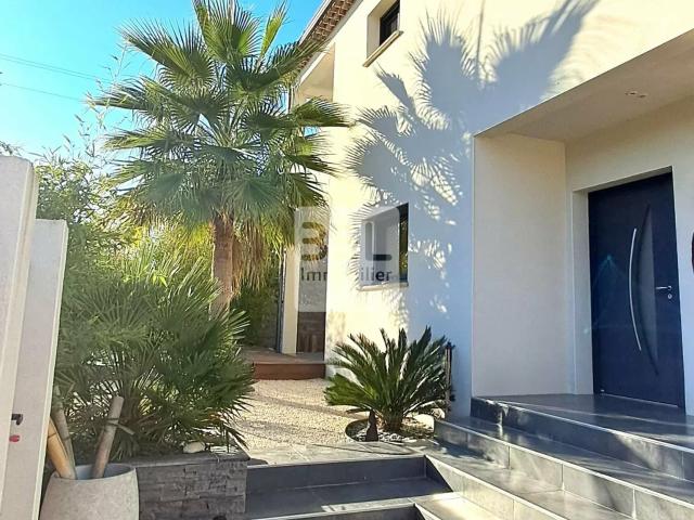 Maison 7 pièces 190 m²