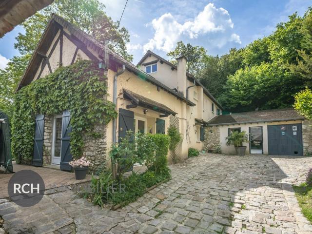 Maison 7 pièces 190 m²