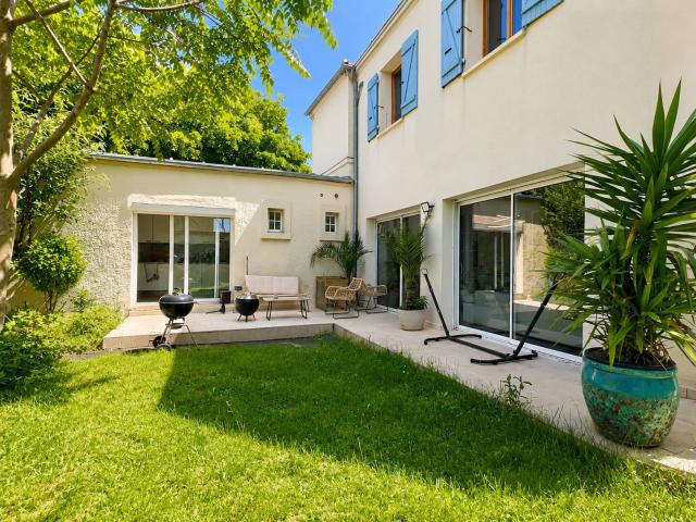 Maison 7 pièces 190 m²