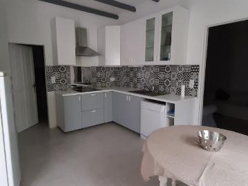 Maison 7 pièces, 190 m² à louer à Avignon 84000