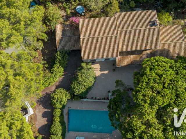Maison 7 pièces 191 m²