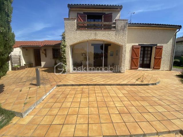Maison 7 pièces 191 m²