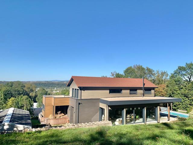 Maison 7 pièces 192 m²