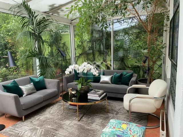 Maison 7 pièces 192 m²