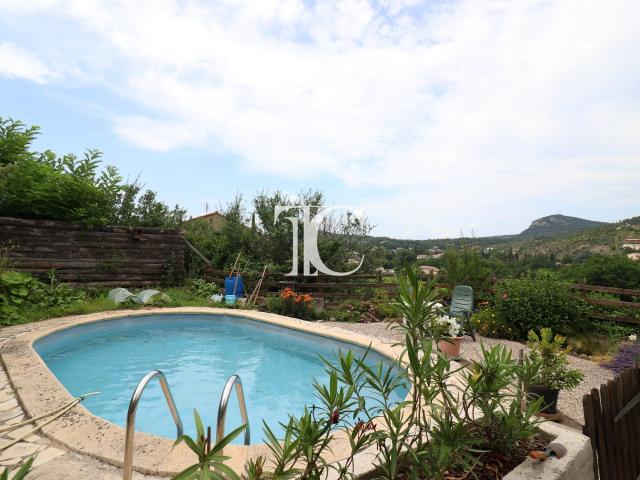 Maison 7 pièces 192 m²