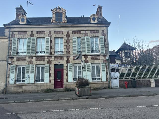 Maison 7 pièces 192 m²