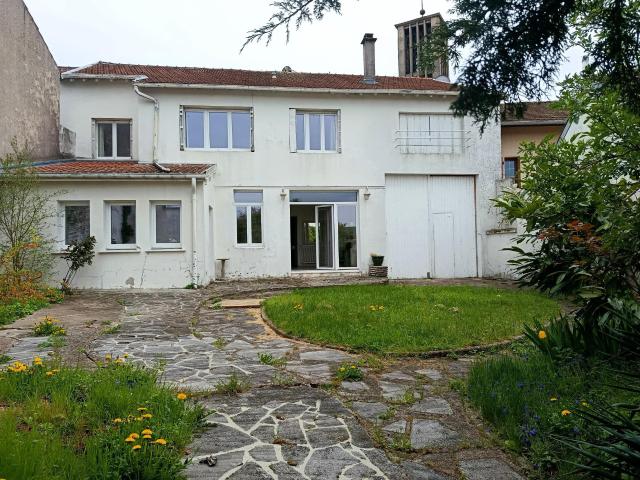 Maison 7 pièces 192 m²
