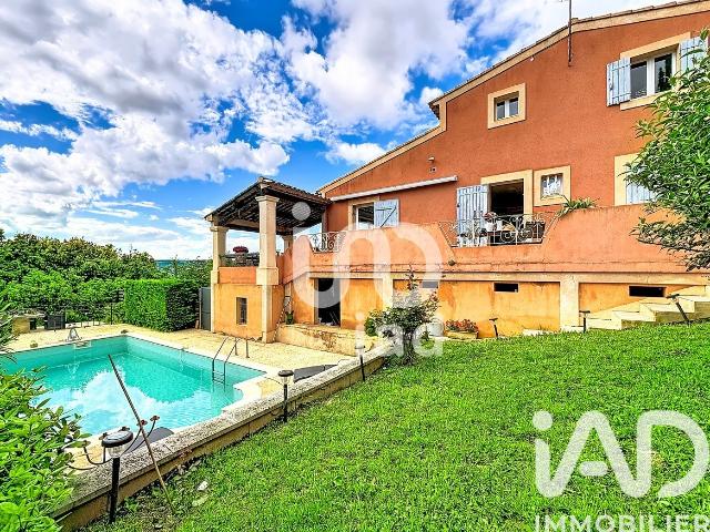 Maison 7 pièces 192 m²