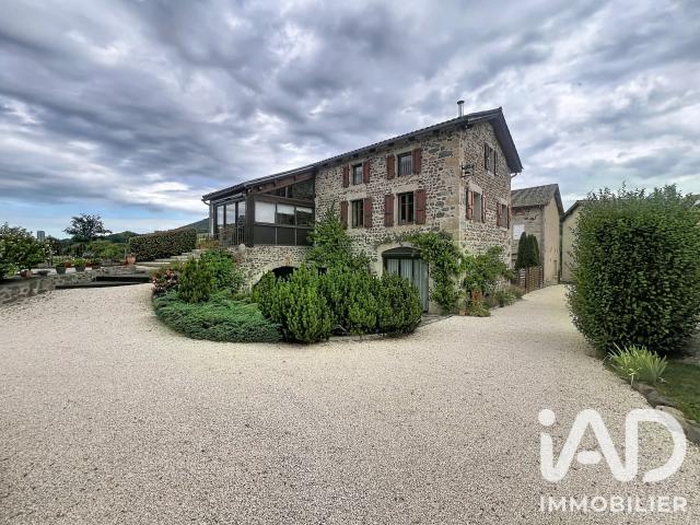 Maison 7 pièces 192 m²