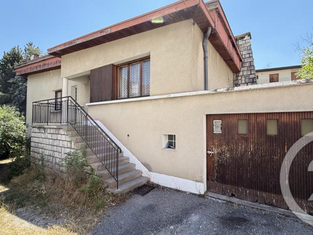 Maison 7 pièces 192 m²