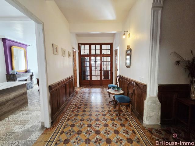 Maison 7 pièces 192 m²