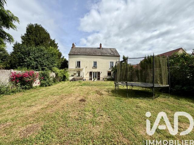 Maison 7 pièces 192 m²
