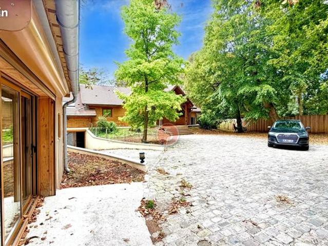 Maison 7 pièces 193 m²
