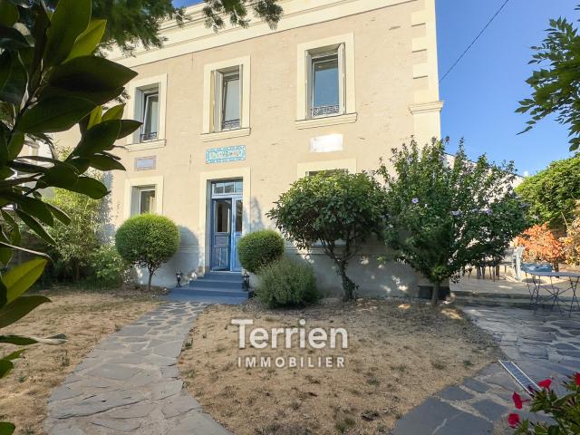 Maison 7 pièces 193 m²
