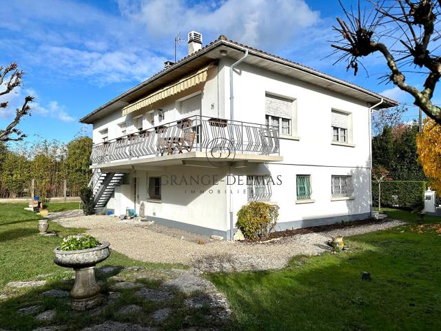 Maison 7 pièces 193 m²