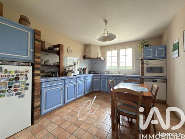 Maison 7 pièces 193 m²