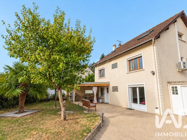Maison 7 pièces 193 m²