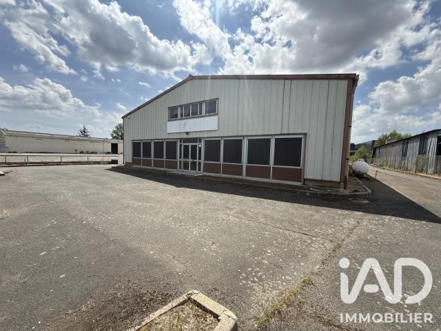 Maison 7 pièces 1 064 m²