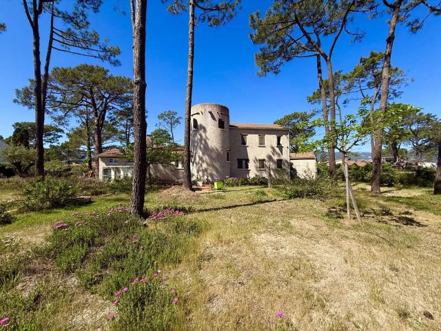 Maison 7 pièces 204 m²