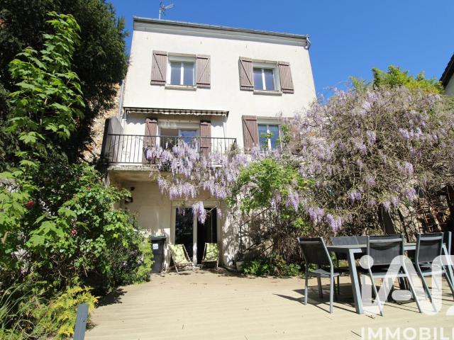 Maison 7 pièces 204 m²